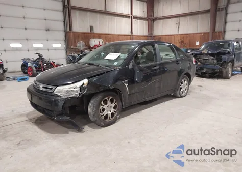 2008 Ford Focus Se/Ses z USA, uszkodzony, nr VIN 1FAHP35N48W148672